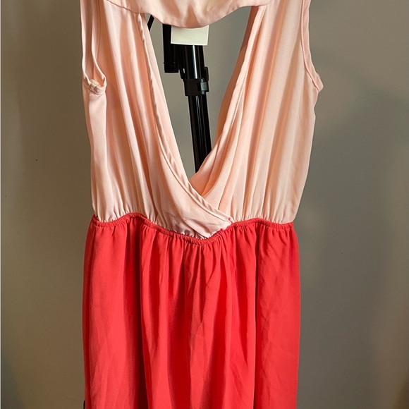 NWT Francesca’s “Peach Love California” Colorblock Dress in cream / red sz small - Picture 4 of 8